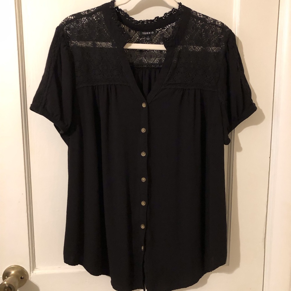 Torrid Black Lace Detail Women's Tunic Top